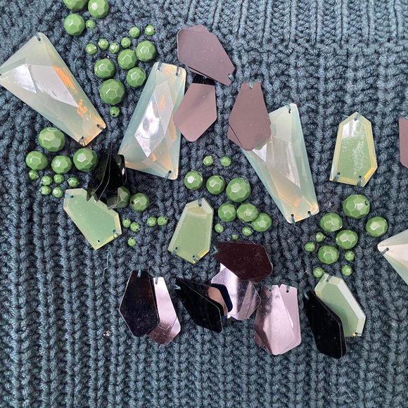 H&M Green Jeweled Short Sleeve Sweater - Picture 3 of 6